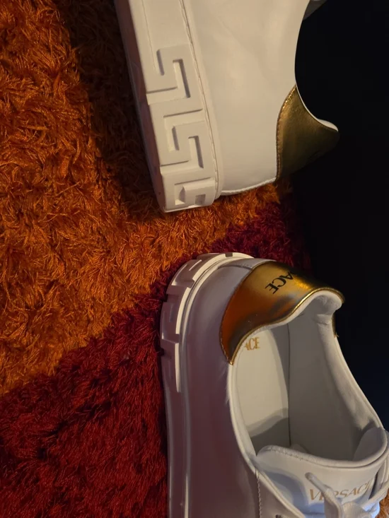 Versace White Leather Men's Athletic Sneakers with Gold Stamped Detail - Picture 6 of 7